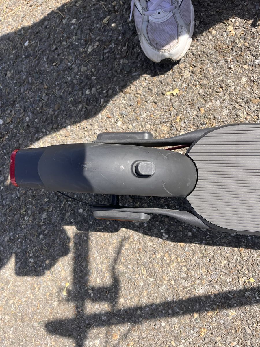 Xiaomi Kickboard: Xiaomi Light 4 – D'occasion à Birr par rangelini 6
