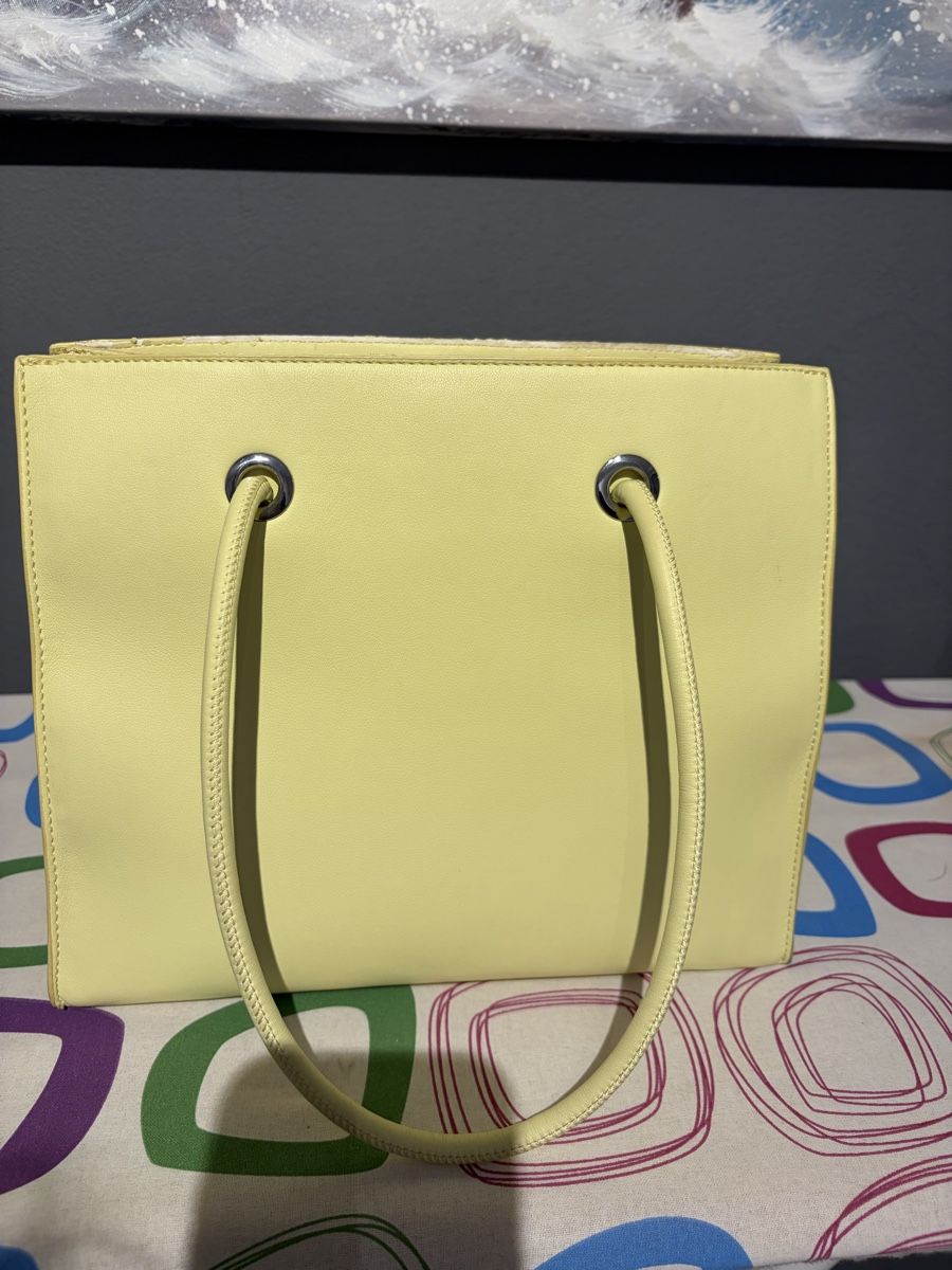 Hugo Boss Borse da donna: BOSS Tasche neon Original  – Usato da Niederlenz venduto da fed_y5mw 1