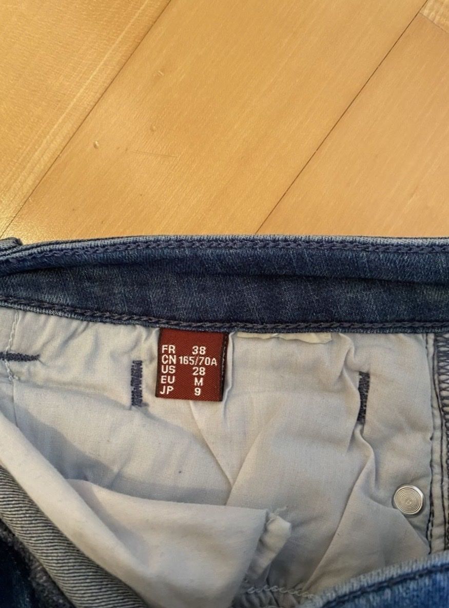 Comptoir des Cotonniers Jeans: Comptoir des Cotonniers Jeans Gr. M – Nuovo (secondo la descrizione) da Bülach venduto da noe_zsg8 3