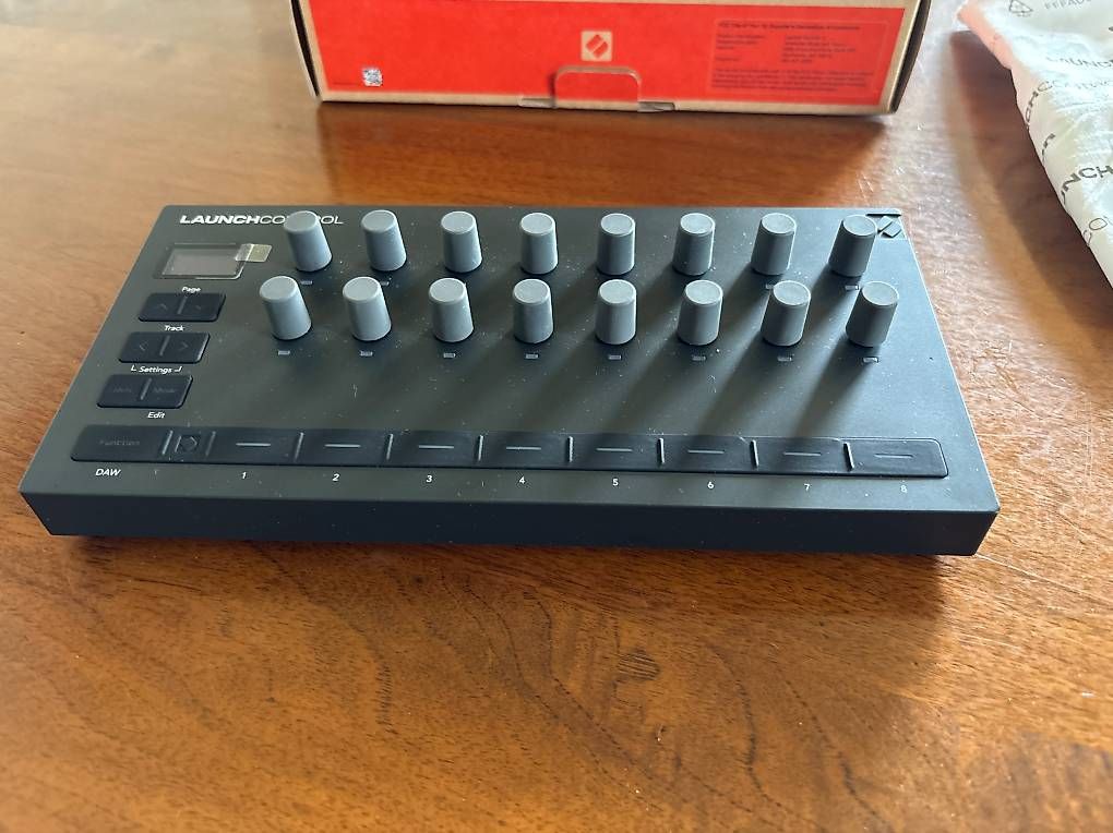 Strumenti musicali: Novation Launch Control 3 en parfait état – Usato da Yverdon-les-Bains venduto da blu_gf7v 1