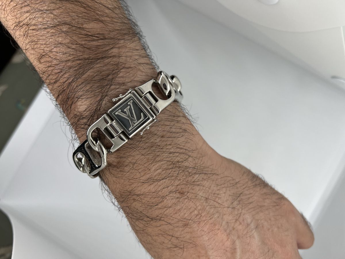 Louis Vuitton Bracciali & Braccialetti: LV steel bracelt – Usato da Zürich venduto da mvique