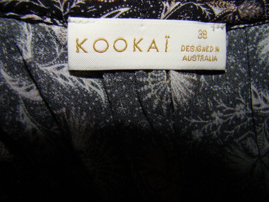 Kookai Vestiti: Kookai, robe – Nuovo e nell'imballaggio originale da Lussery-Villars venduto da pousinete02 4