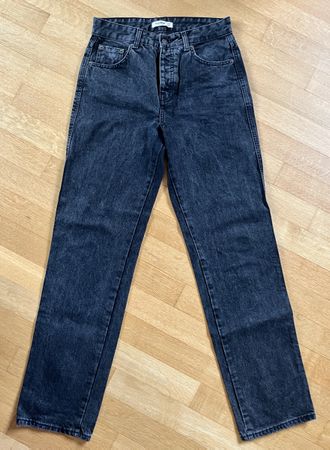 Coole schwarz/ graue Jeans im Used-Look - Grösse 38👖