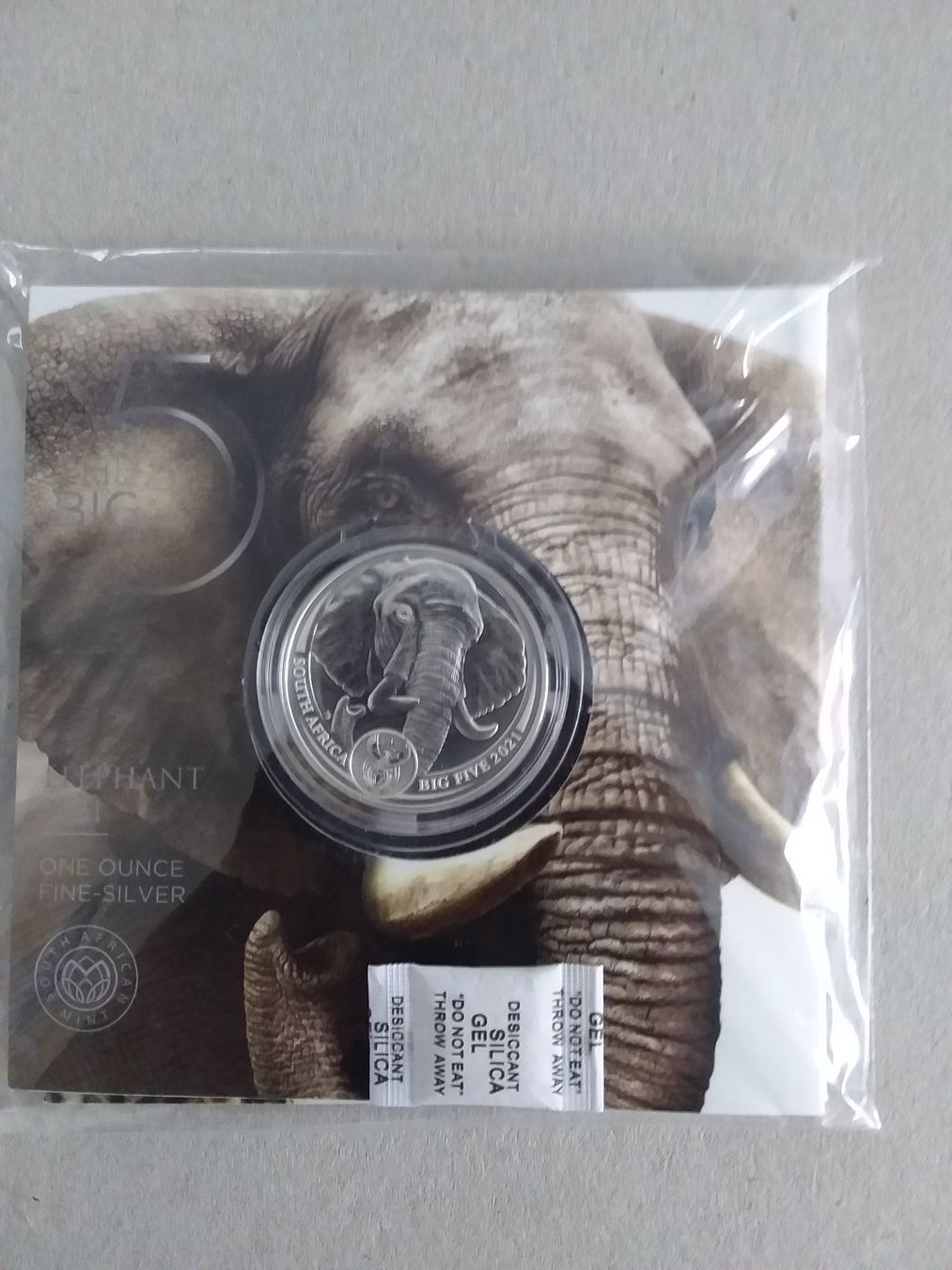 Tutti le monete: THE BIG 5 ELEPHANT 2021 – Nuovo e nell'imballaggio originale da Schwyz venduto da Trofana
