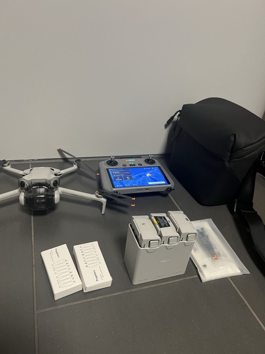 DJI RC Kits de montage: DJI Mini 4 Pro  – D'occasion à Holziken par 181281 1
