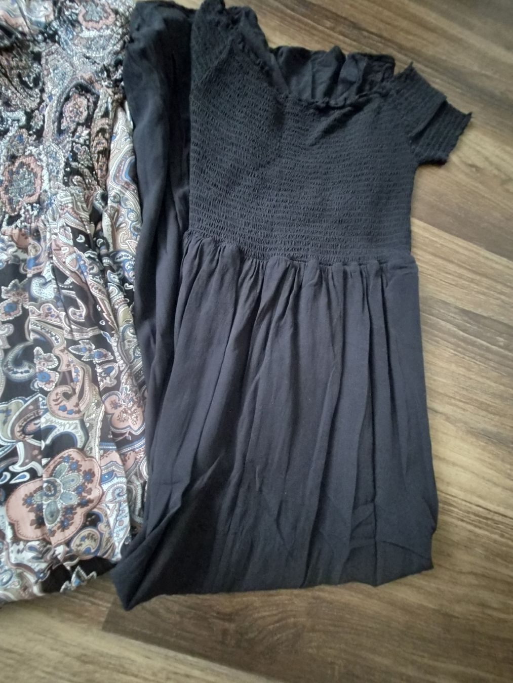 Kleider: 2x Maxikleid Grösse M  – Gebraucht aus Altishofen von tammy05 1