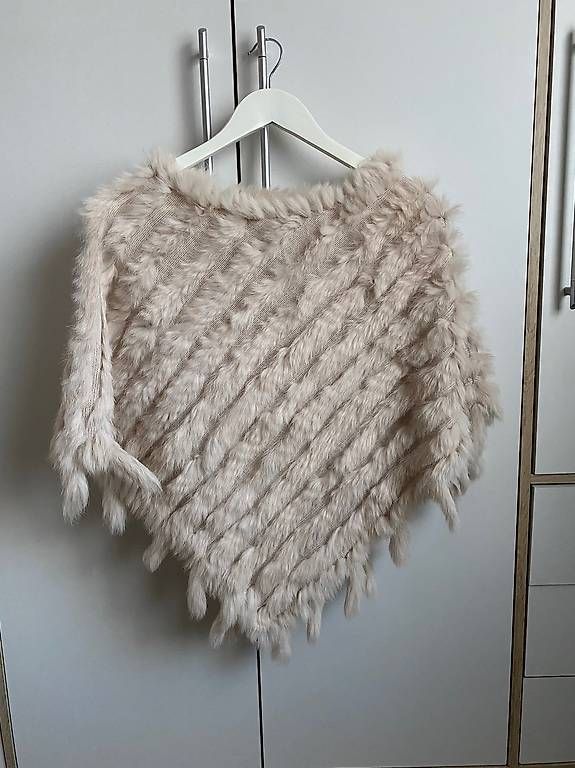 Sonstige Damenmode: Poncho – Gebraucht aus Le Prese von alecortesi77 1