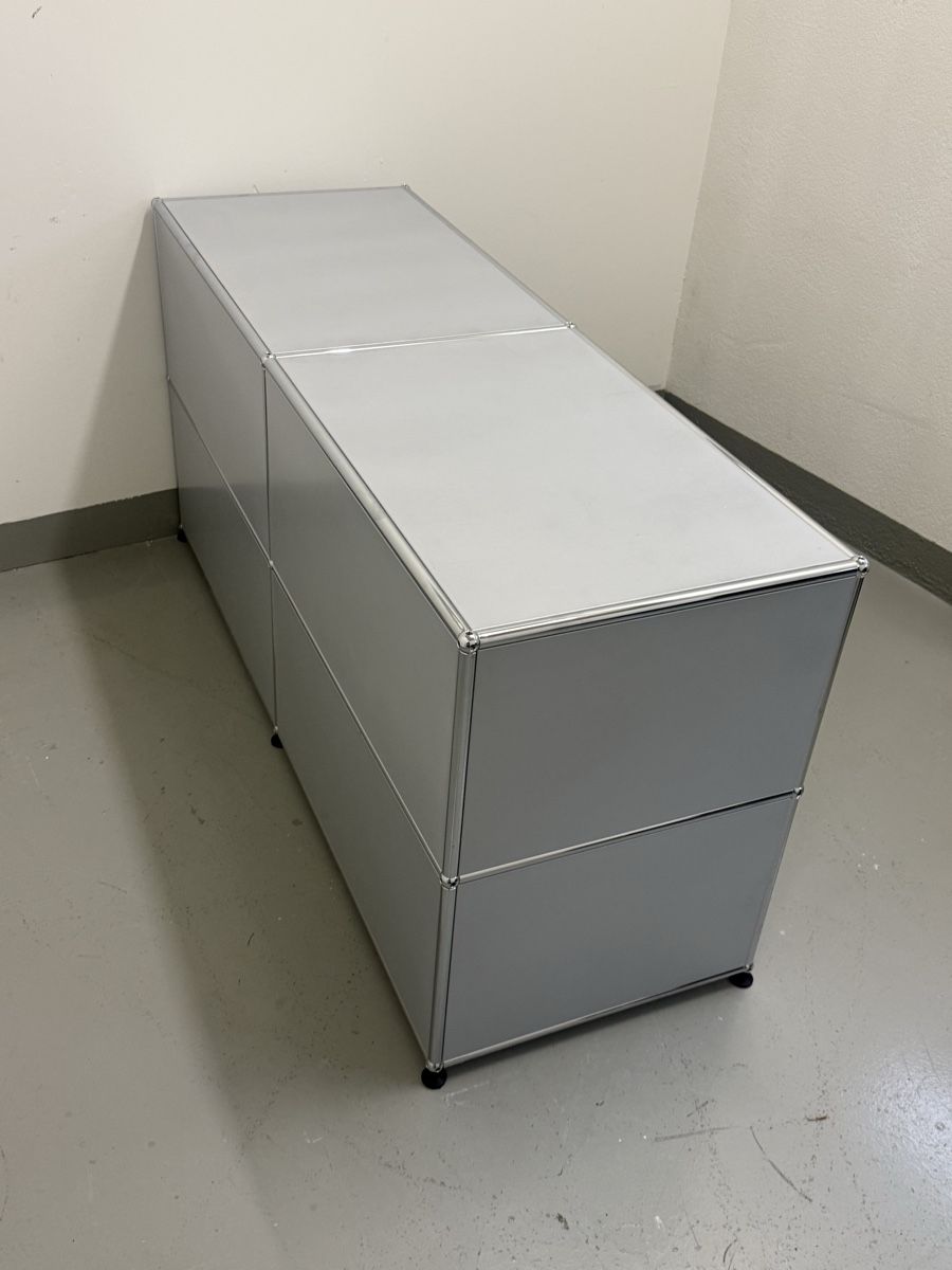 USM Scaffali: USM Haller Sideboard silber – Usato da Glattbrugg venduto da q-aderdesign 2