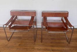 2 Replikate, „Wassily - Chairs" von Marcel Breuer, 80er