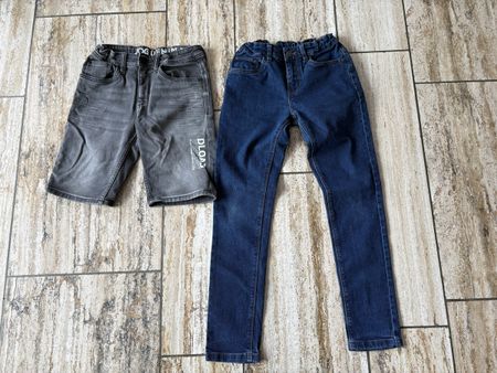 Hosen C&A Grösse 152