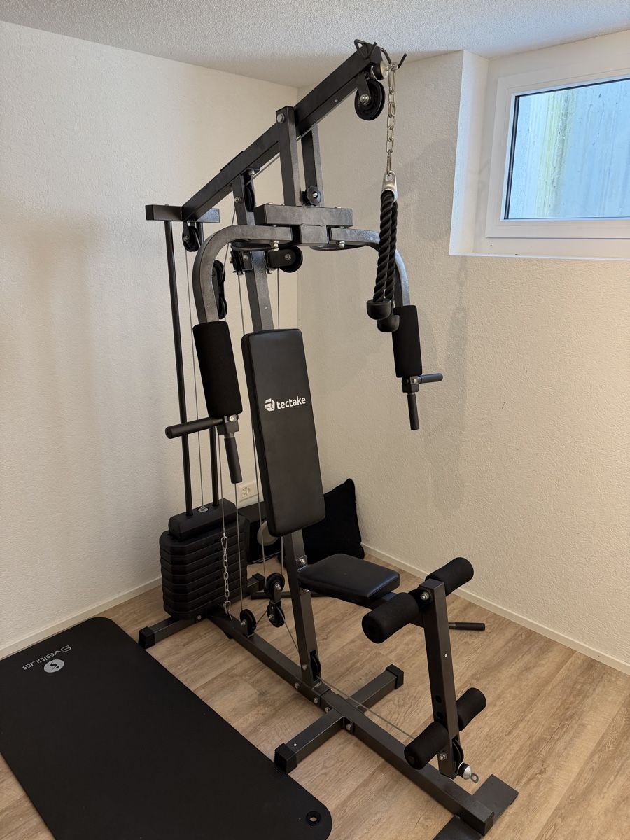 TecTake Hometrainer: Kraftstation Arnie – Gebraucht aus Lostorf von Louddar