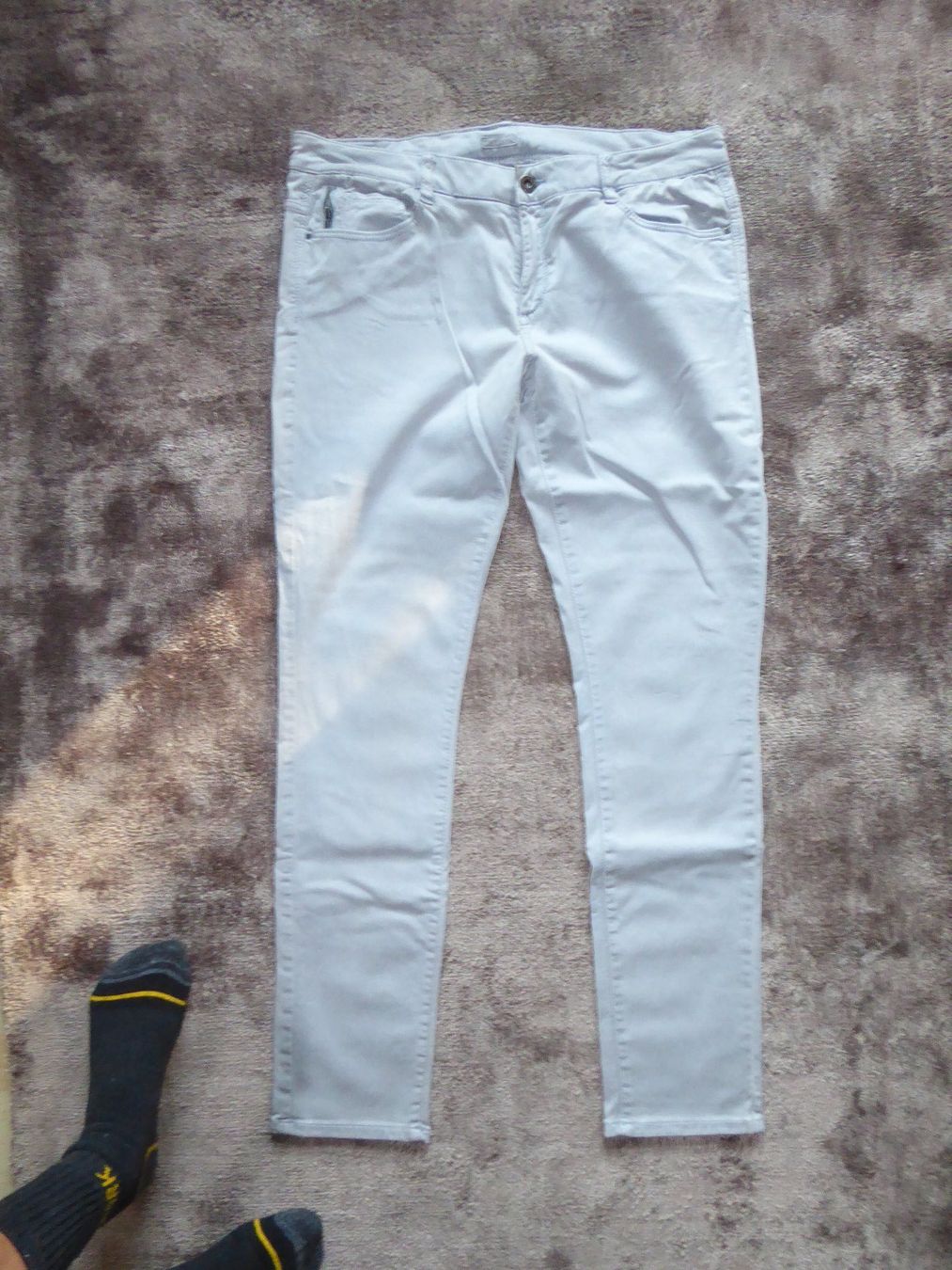 Esprit Jeans: ESPRIT Jeans Hose Gr 42 Bund 43cm – Usato da Sargans venduto da Benziner