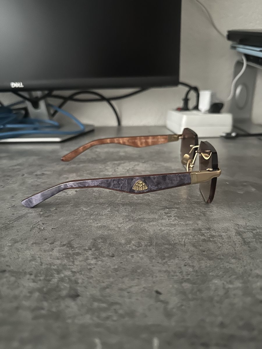 Lunettes & Verres: Sonnenbrille Maybach – Neuf (Voir description) à Eschenz par eli_l76x 2