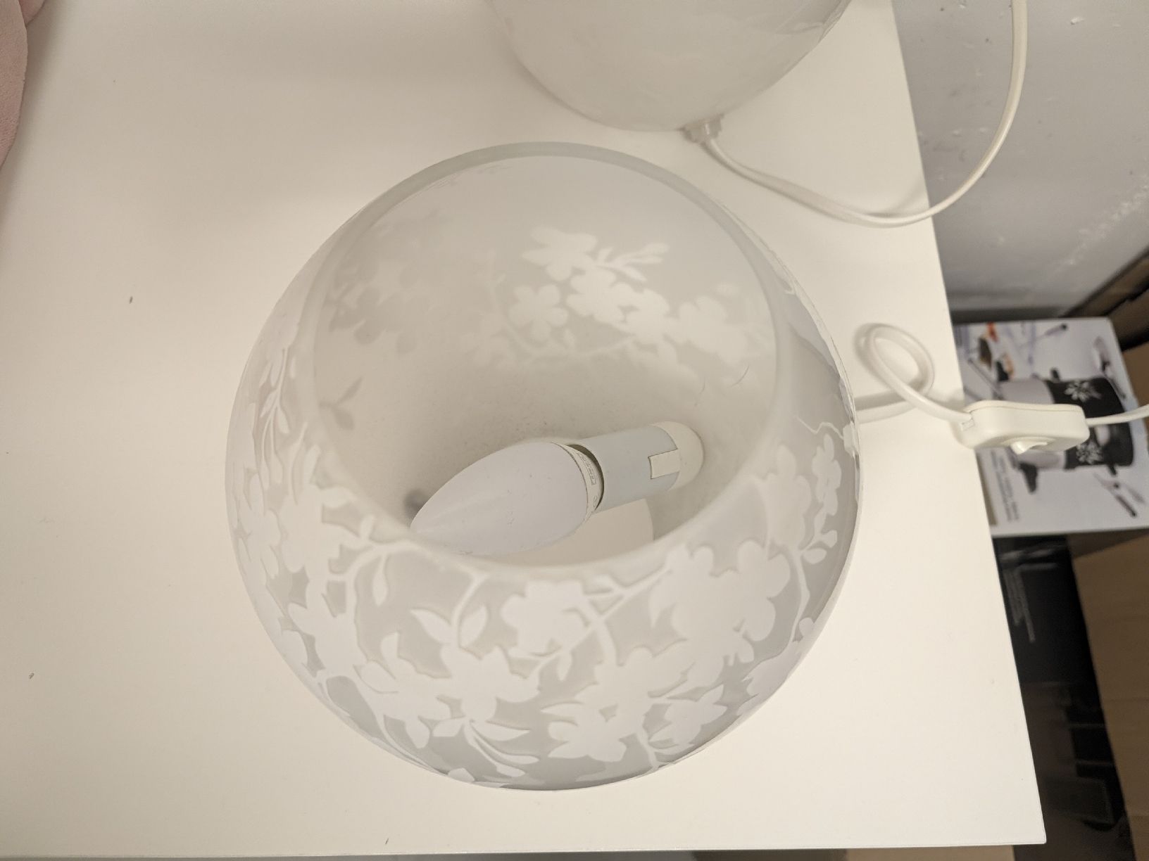 Ikea Lampade: Cuboard Light - Floral Design  – Usato da Zug venduto da skl_mpp8 2