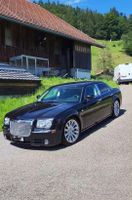 Chrysler 300C schwarz 20 Zoll Alufelgen