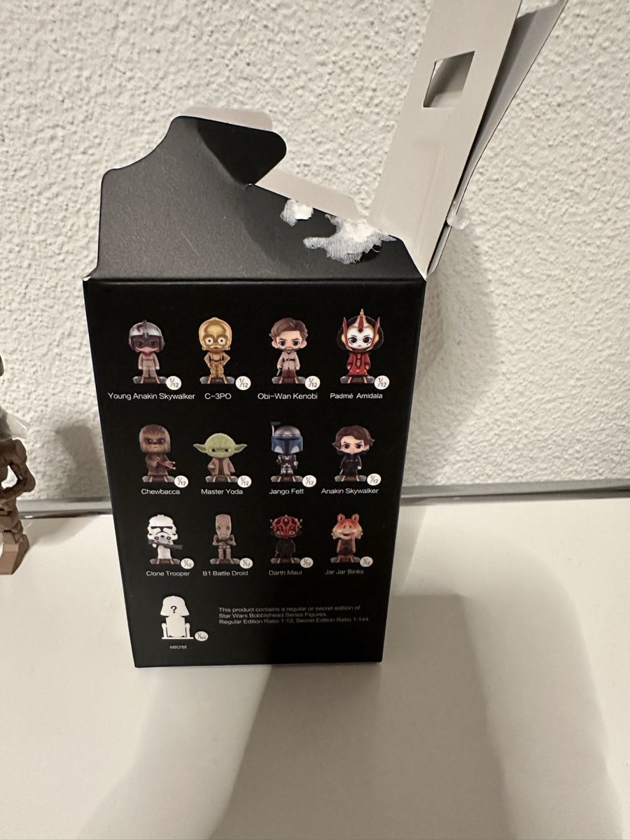 Pop Mart Statuette: Pop Mart Star Wars Bobblehead - Battle Droid Figur – Nuovo (secondo la descrizione) da Adligenswil venduto da Azu_03 2