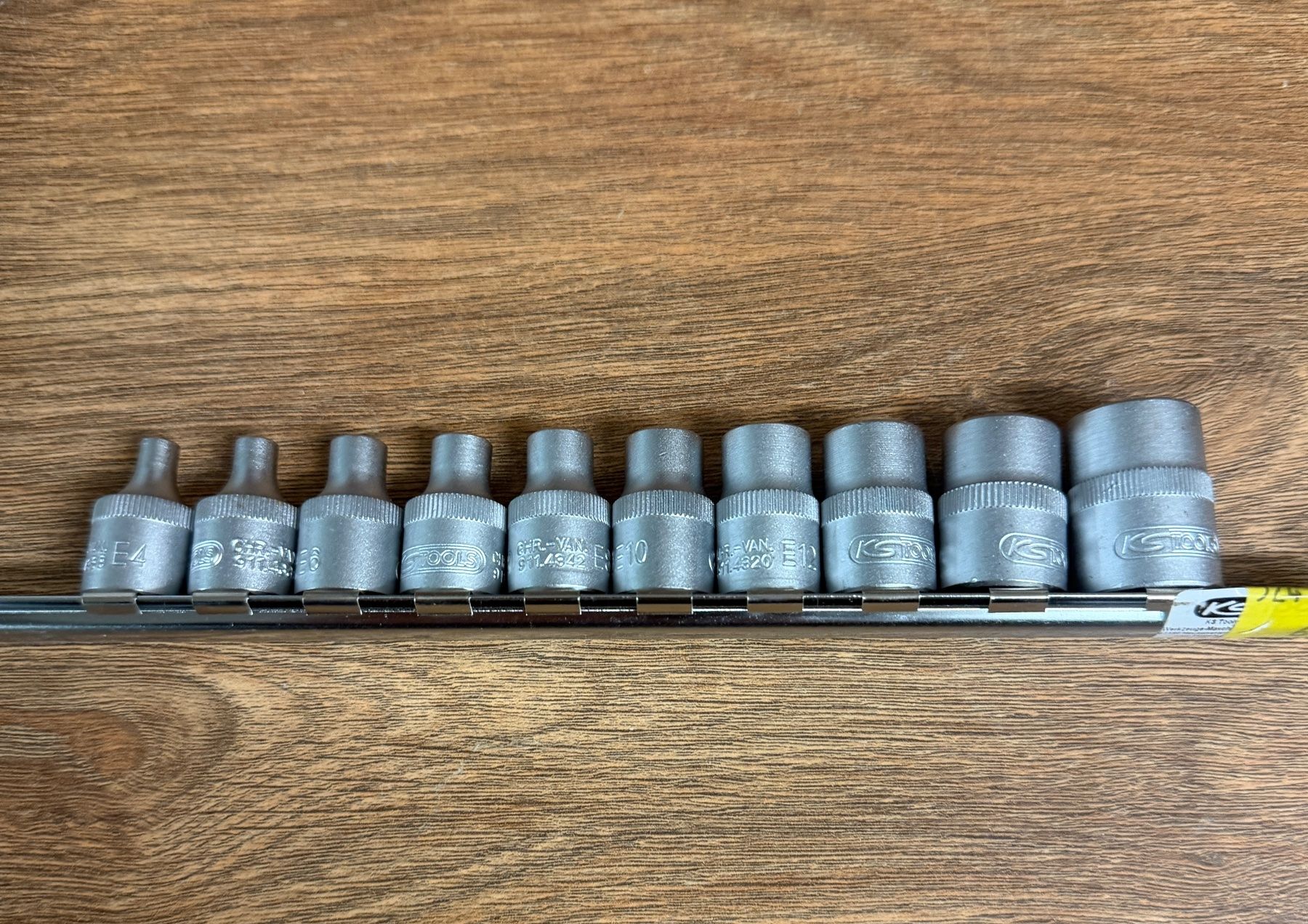 KS Tools Tutti gli attrezzi: KS Tools Torx-Einsatz Satz. – Nuovo (secondo la descrizione) da Nussbaumen AG venduto da olitech5415 1
