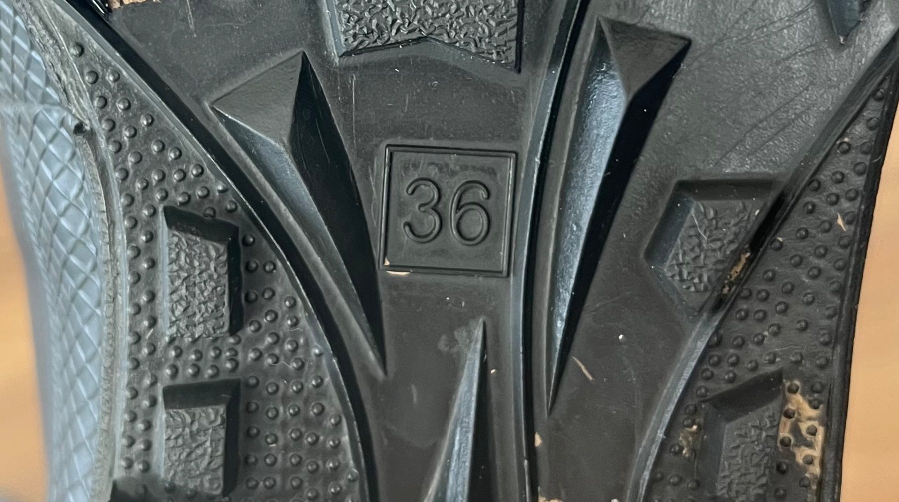 Viking Scarpe da donna: VIKING Gummistiefel Gr. 36 black – Usato da Zürich venduto da An_B 5