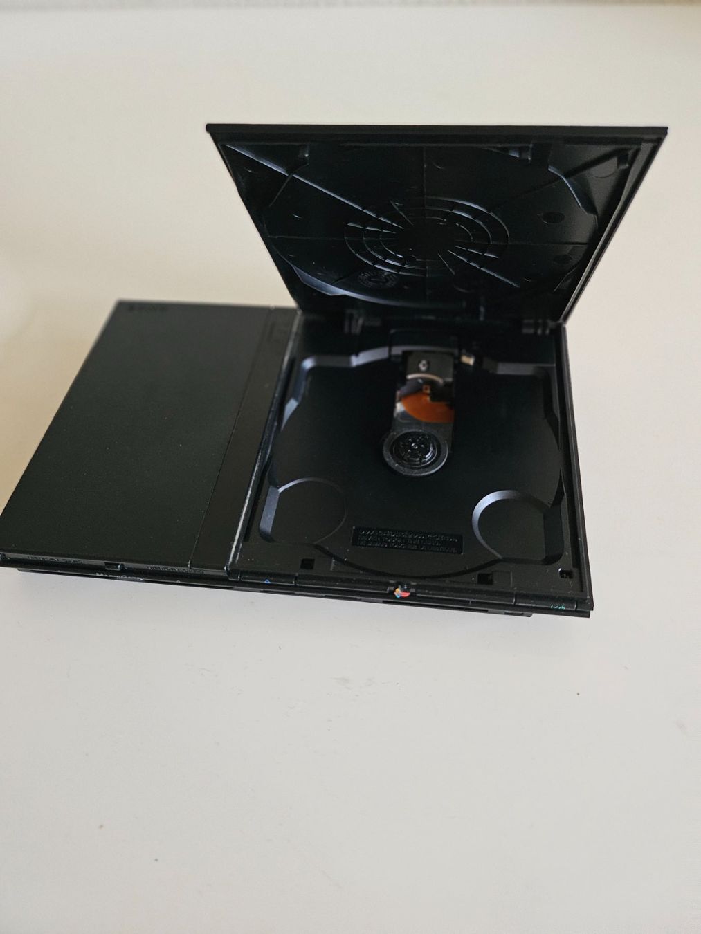 Sony Console: PLAY STATION 2   -  Etat excellent – Usato da Meyrin venduto da nade07 2