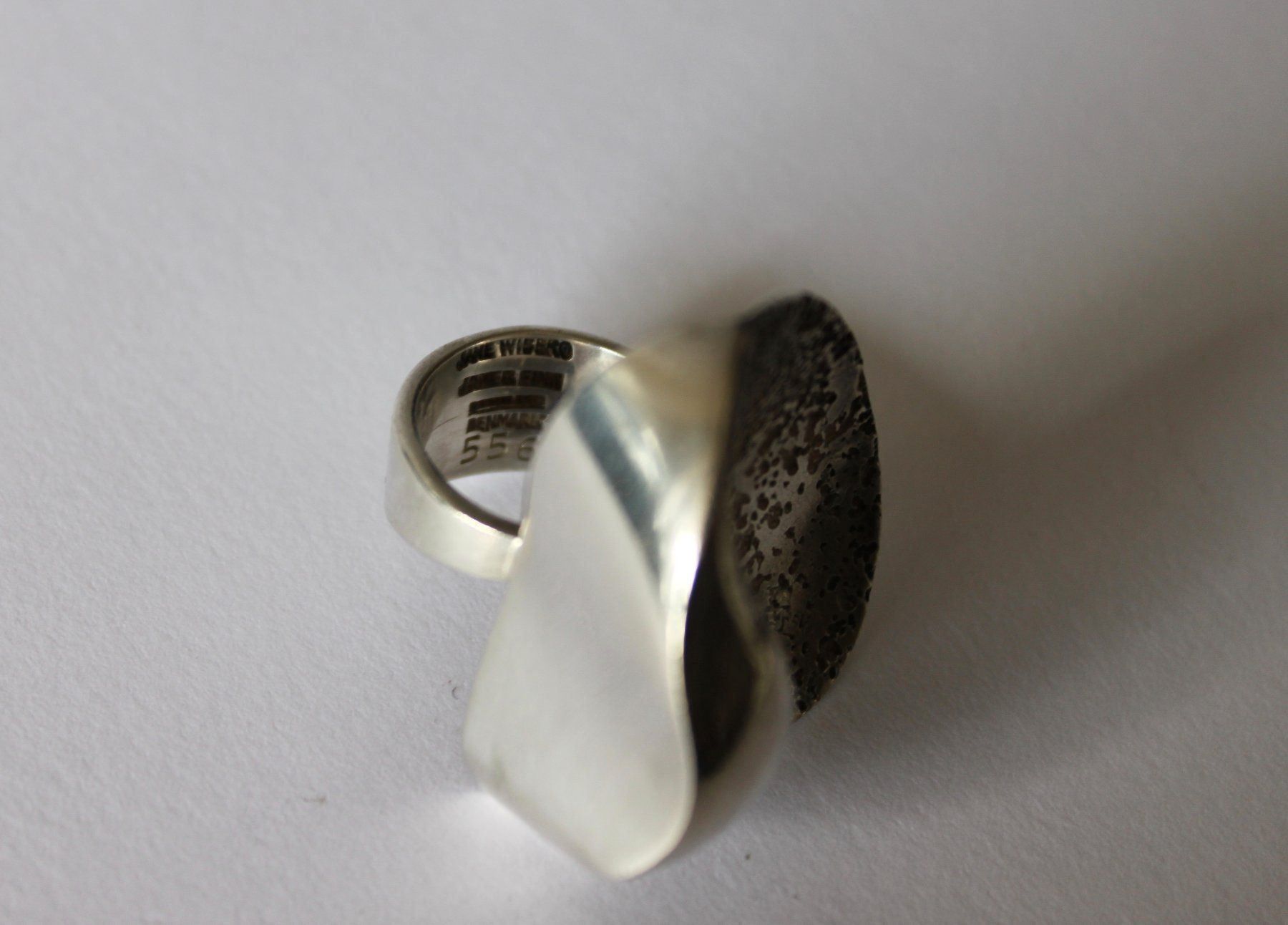 Ringe: JANE WIBERG, SILBERRING 925 .MODERNISTISCH, DÄNEMARK. – Gebraucht aus Grandcour von Flowerstyle 7