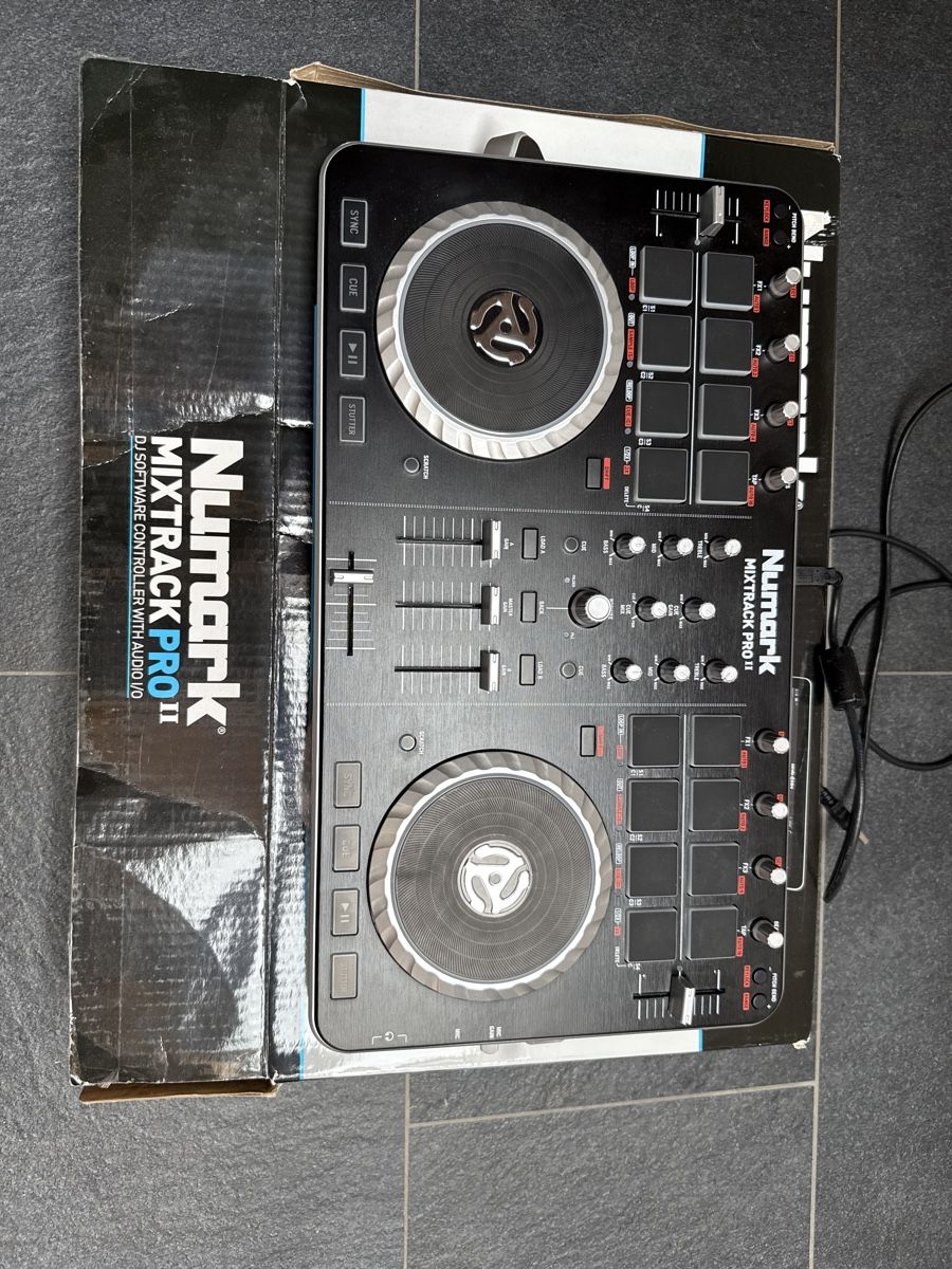 Numark Console di mixaggio: Numark Mixtrack Pro II DJ Controller - Top Zustand! – Nuovo (secondo la descrizione) da Glattpark(Opfikon) venduto da Scatho