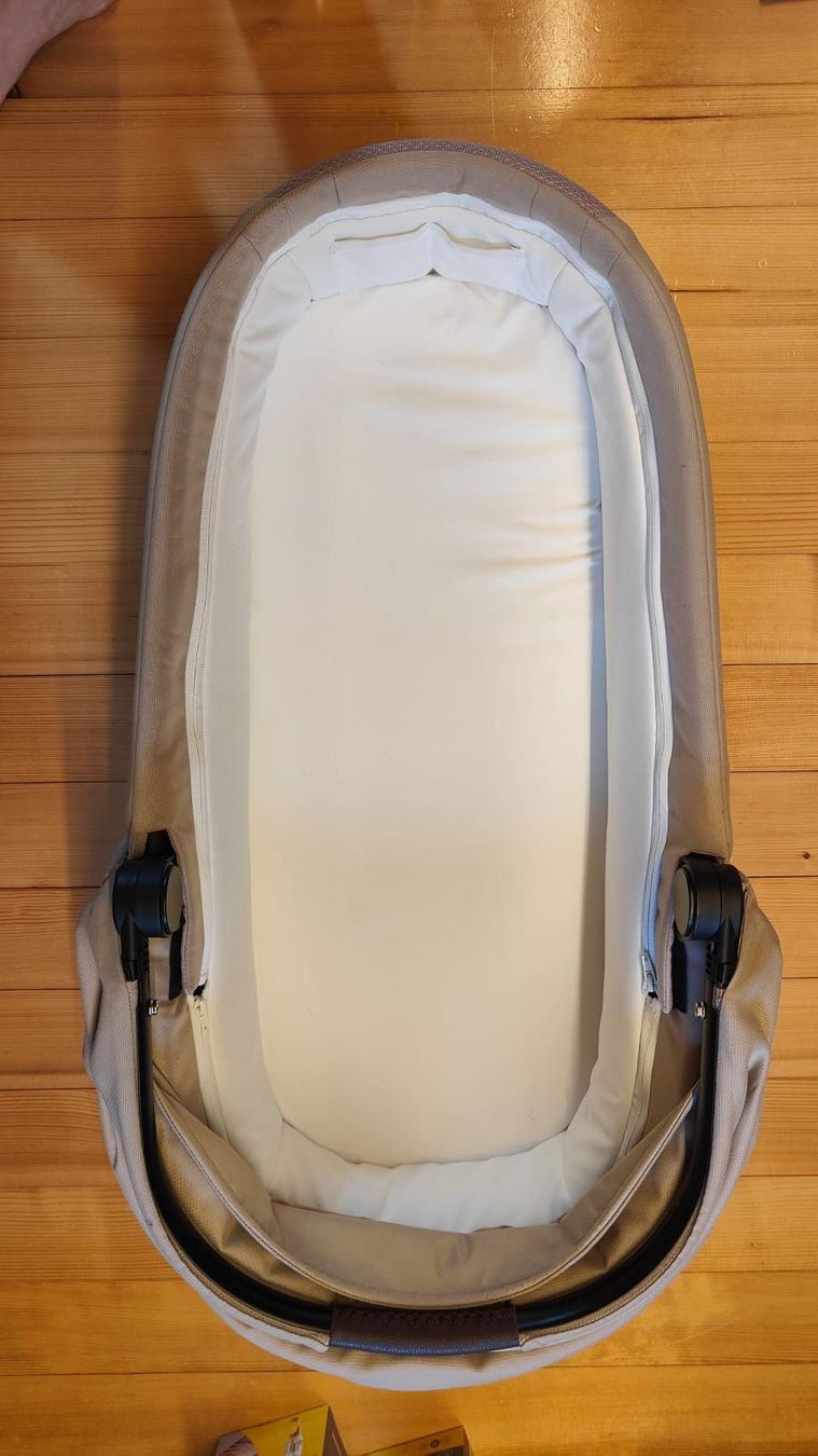 Cybex Poussette: Cybex Cot S nacelle nouveau né  – D'occasion à Crésuz par Peyou80 2