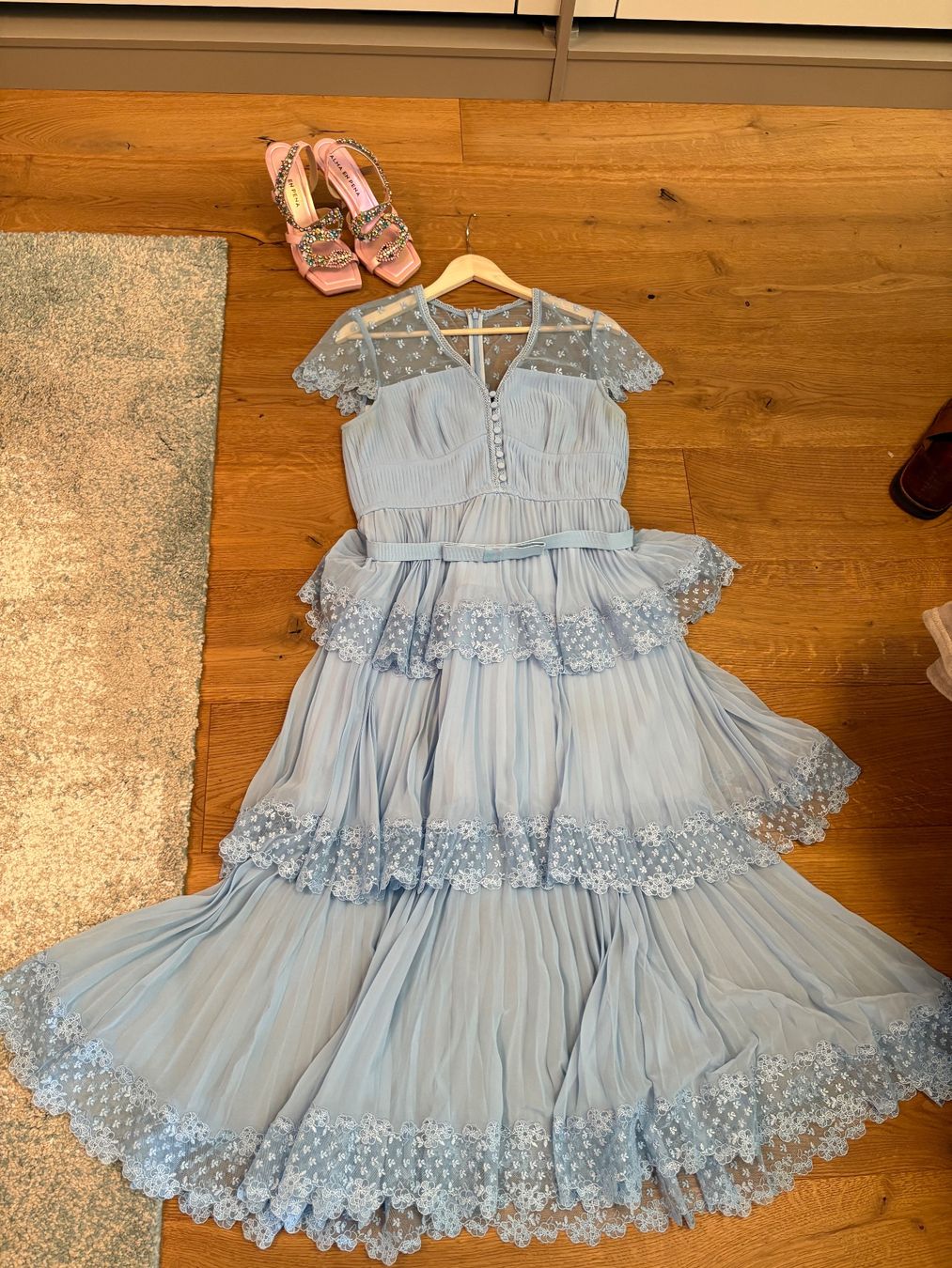 Vestiti: Sommerliches, hellblaues Kleid mit Spitze, Grösse 38 – Usato da Gutenswil venduto da mse_hbj5 7