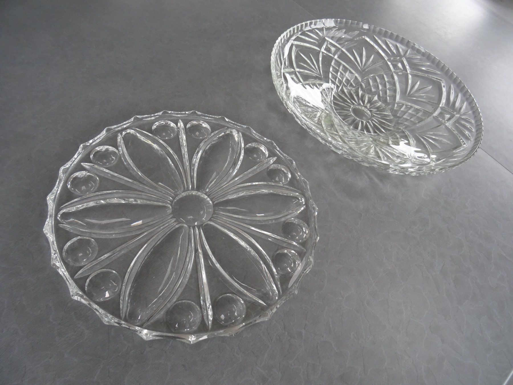 Piatti di portata: Tortenplatte und Früchteschale Glas – Usato da Rothrist venduto da heinrich1966