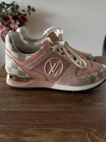 Louis Vuitton Run Away Sneakers Damen Gr. 38.5 – Damier Azur