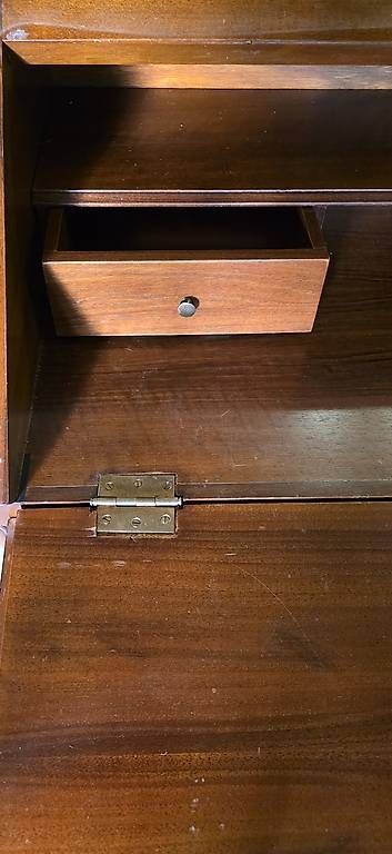 Bureaux: Secrétaire  – D'occasion à Saubraz par Caly0 2