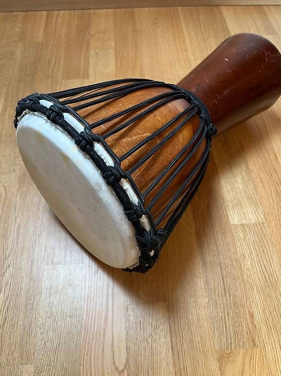 Strumenti musicali: Djembe – Usato da Muri b. Bern venduto da Naddut 2