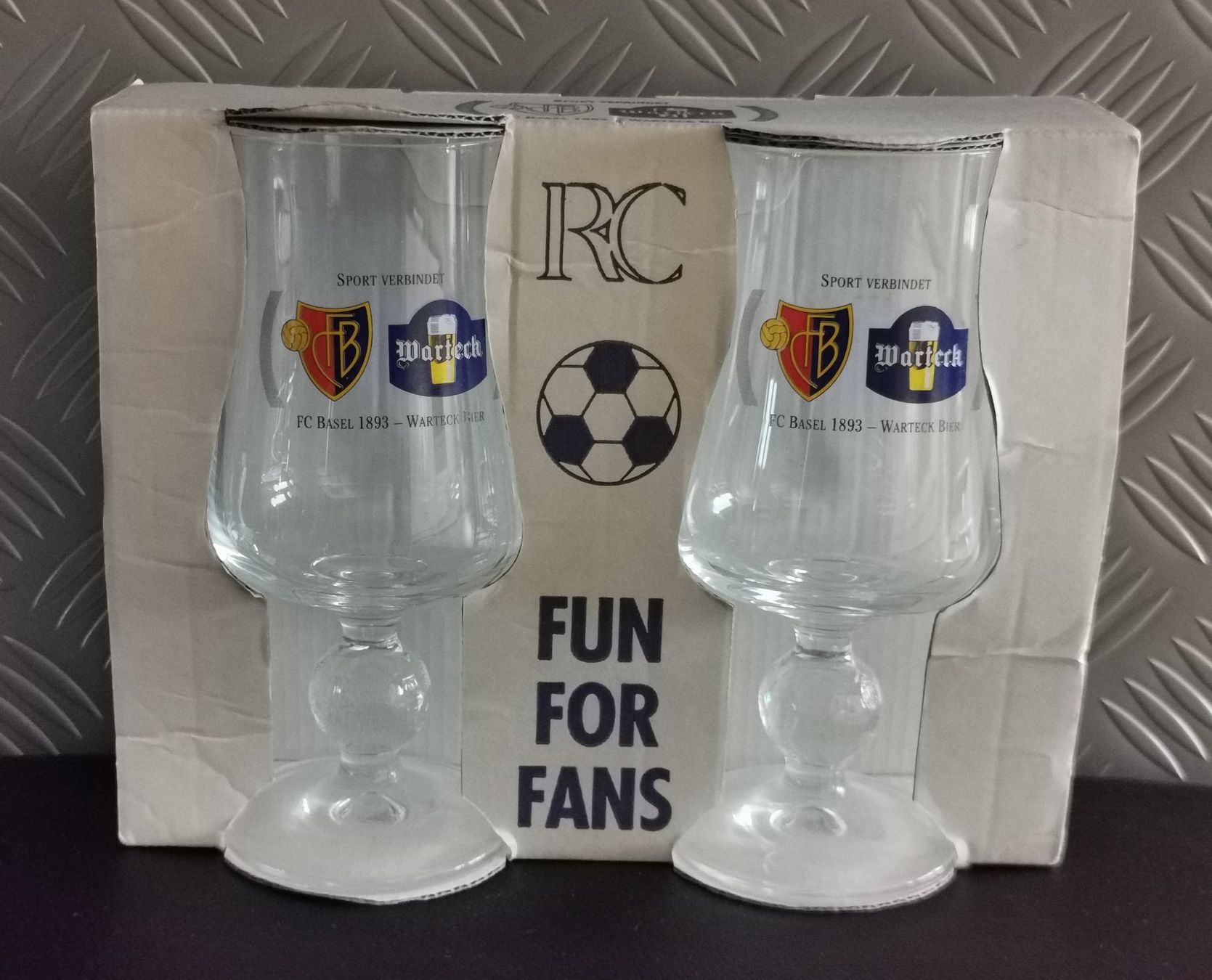 Gläser: FC Basel 1893 Biergläser Set 2 Stück NEU – Neu und originalverpackt aus Emmenbrücke von Herzog07 4