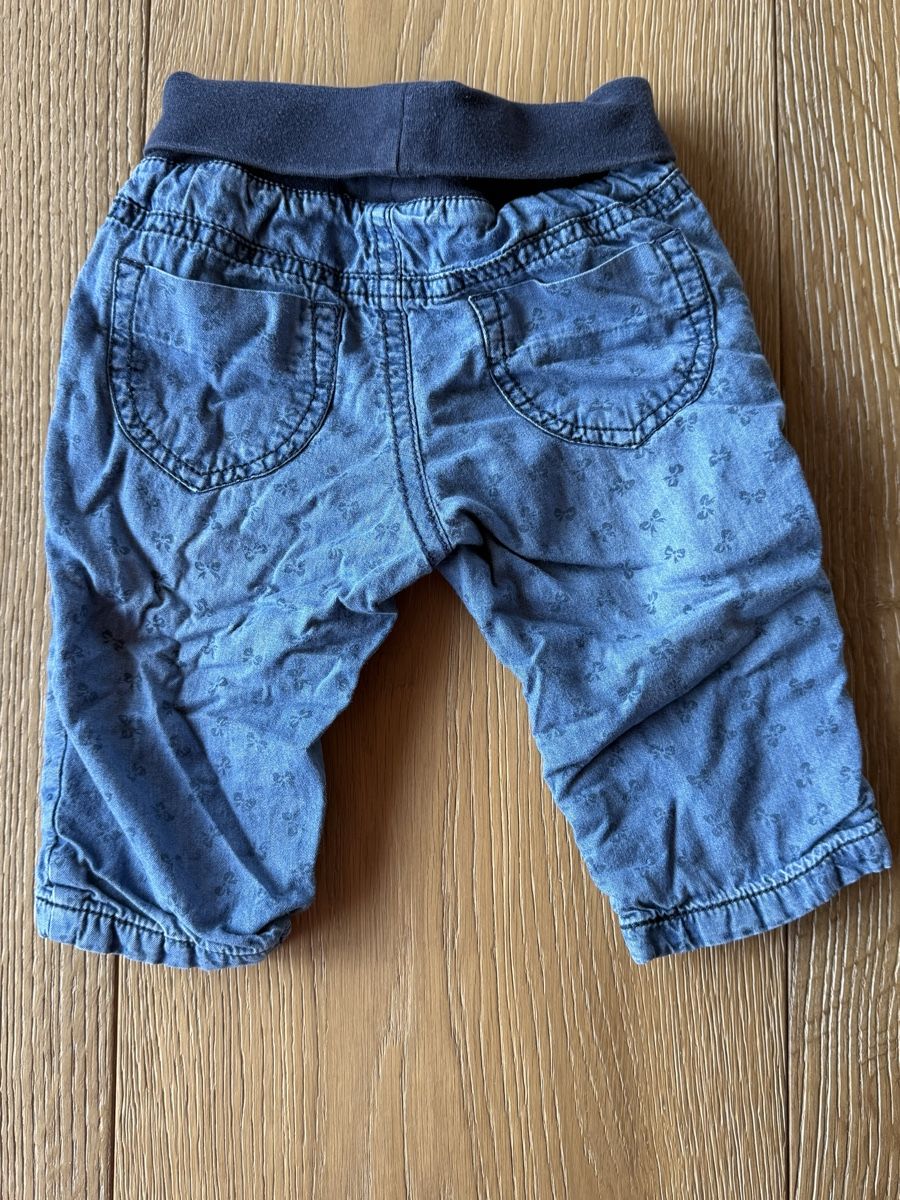 Pantaloni: Gefütterte Jeanshose Grösse 68 – Usato da Pragg-Jenaz venduto da gobrist 1