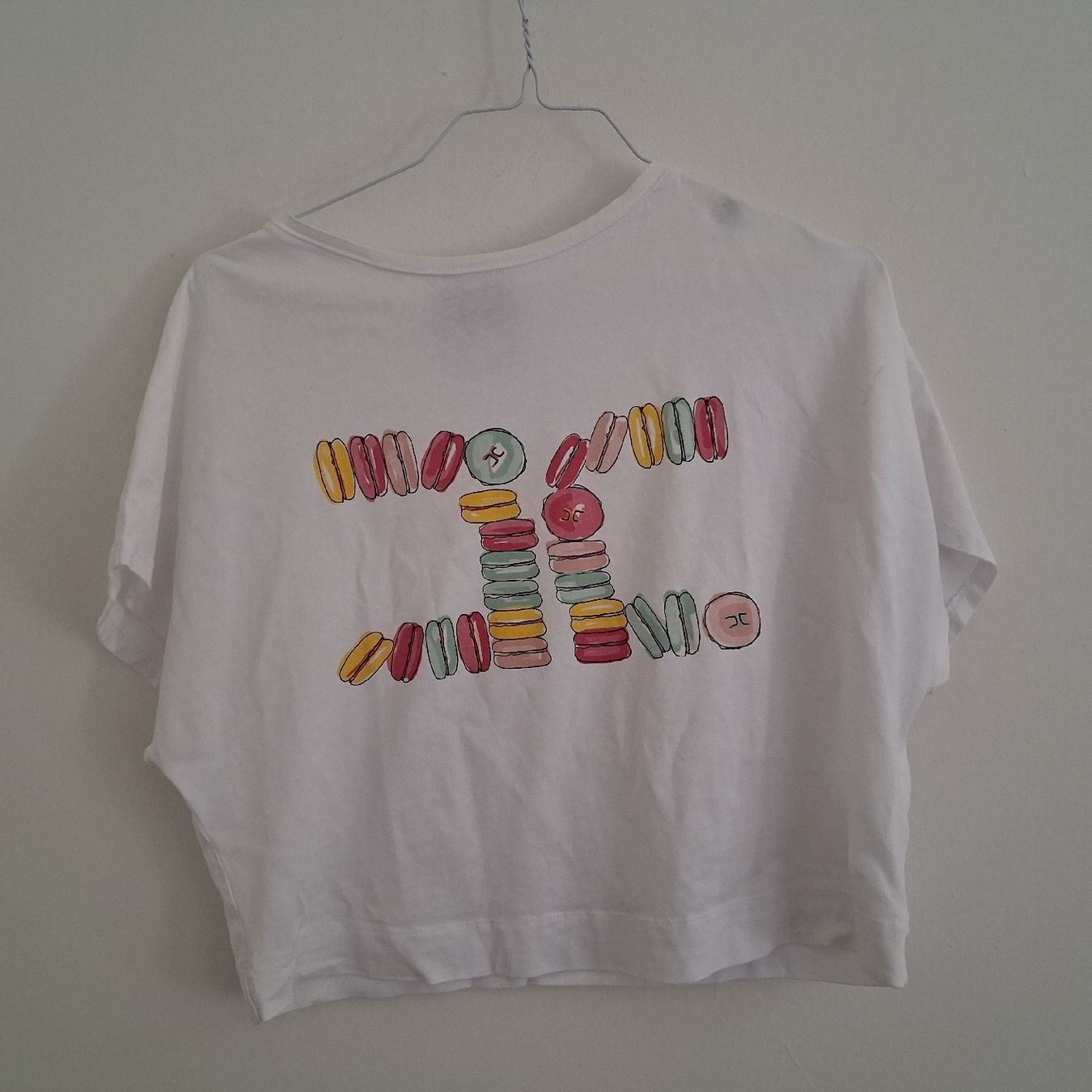 T-shirts: Elisabetta Franchi Macron Summer Tshirt – Neuf (Voir description) à Wil SG par tre_g2l7