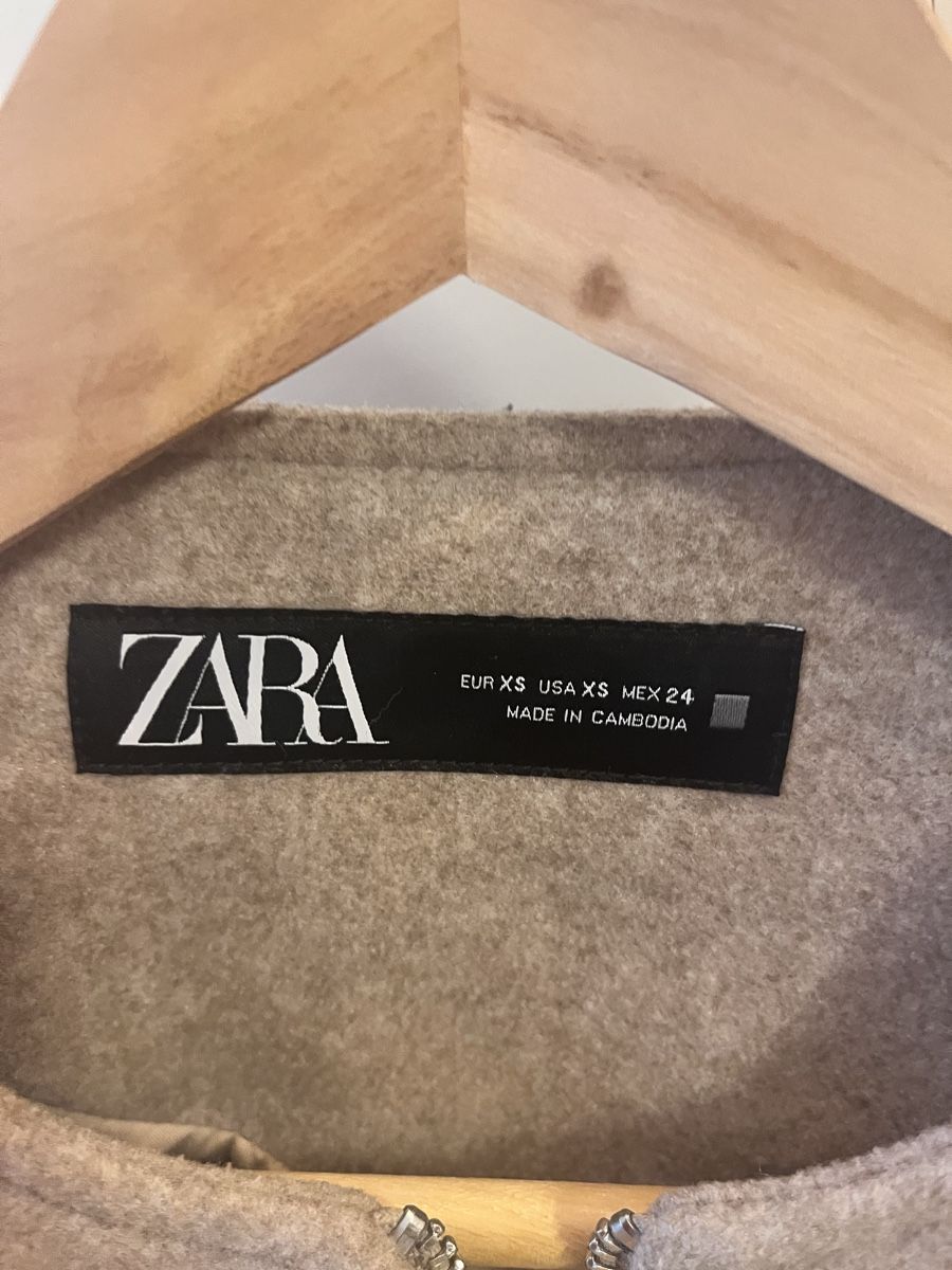 Zara Vestes: Zara Übergangsjacke – D'occasion à Winterthur par JuliaLea 1