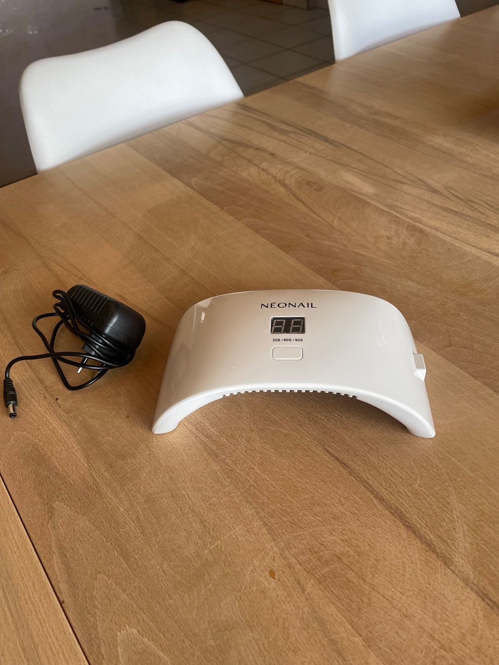 Lampade: LED Lampe für UV Nagellack – Nuovo (secondo la descrizione) da Höri venduto da Steinbock2629