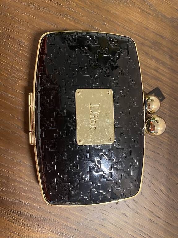 Taschen für Damen: Dior Pouch Minaudiere Clutch – Gebraucht aus Winterthur von Glionel