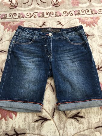 Shorts kurze Sommer Jeans Hose Gr 29 (m) von Cecil