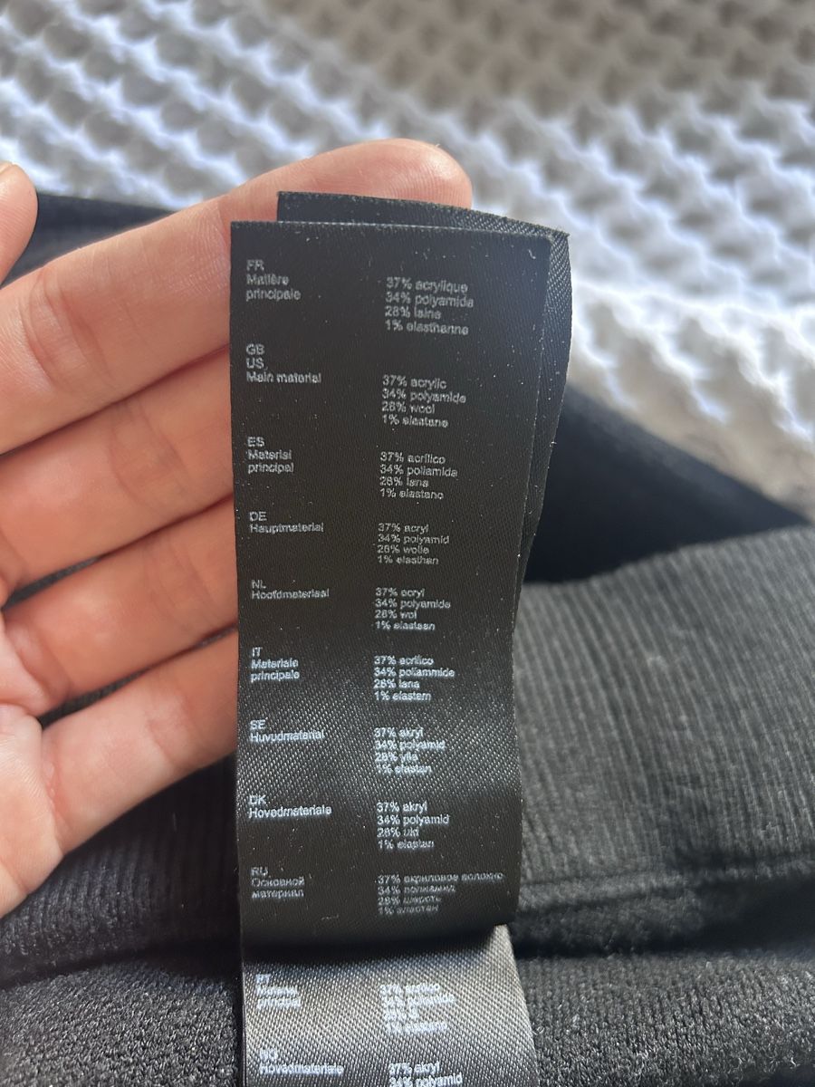 Maje Pantaloni: Pantalon maille Maje  – Usato da Genève venduto da Sarahchge 4