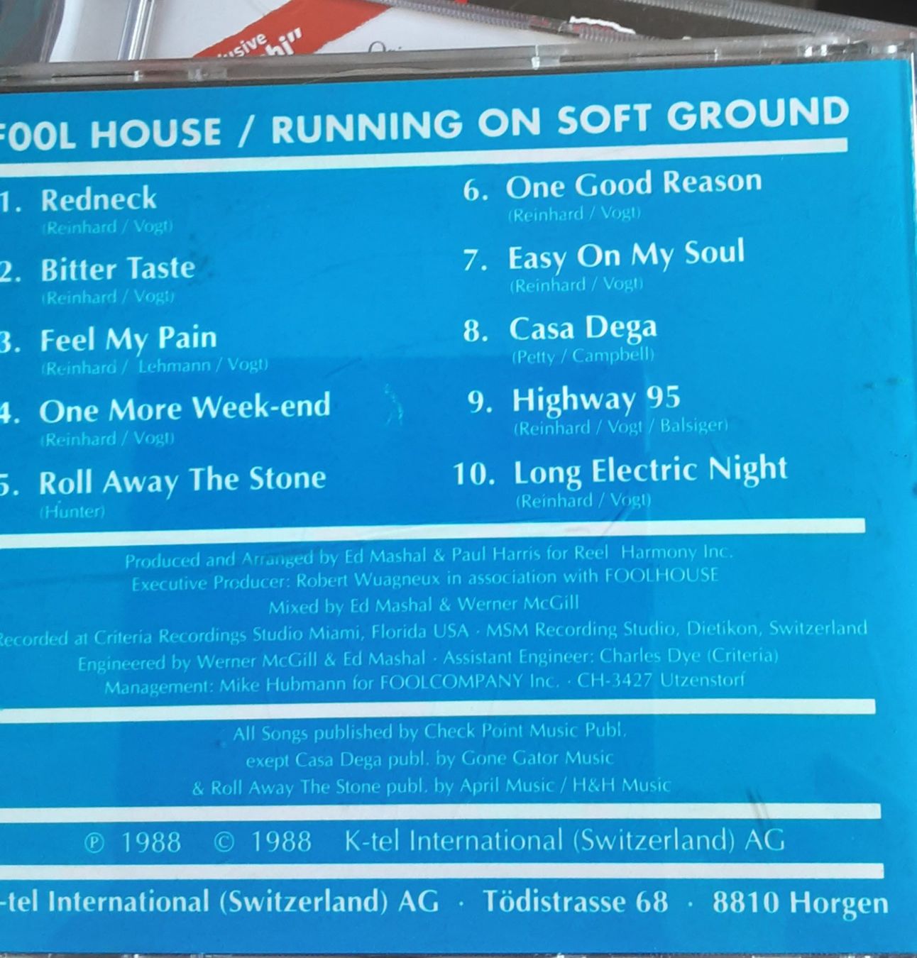 CD: Fool House - Running On Soft Ground - CD - Top Zustand! – Usato da Bremgarten AG venduto da musiccollector 1