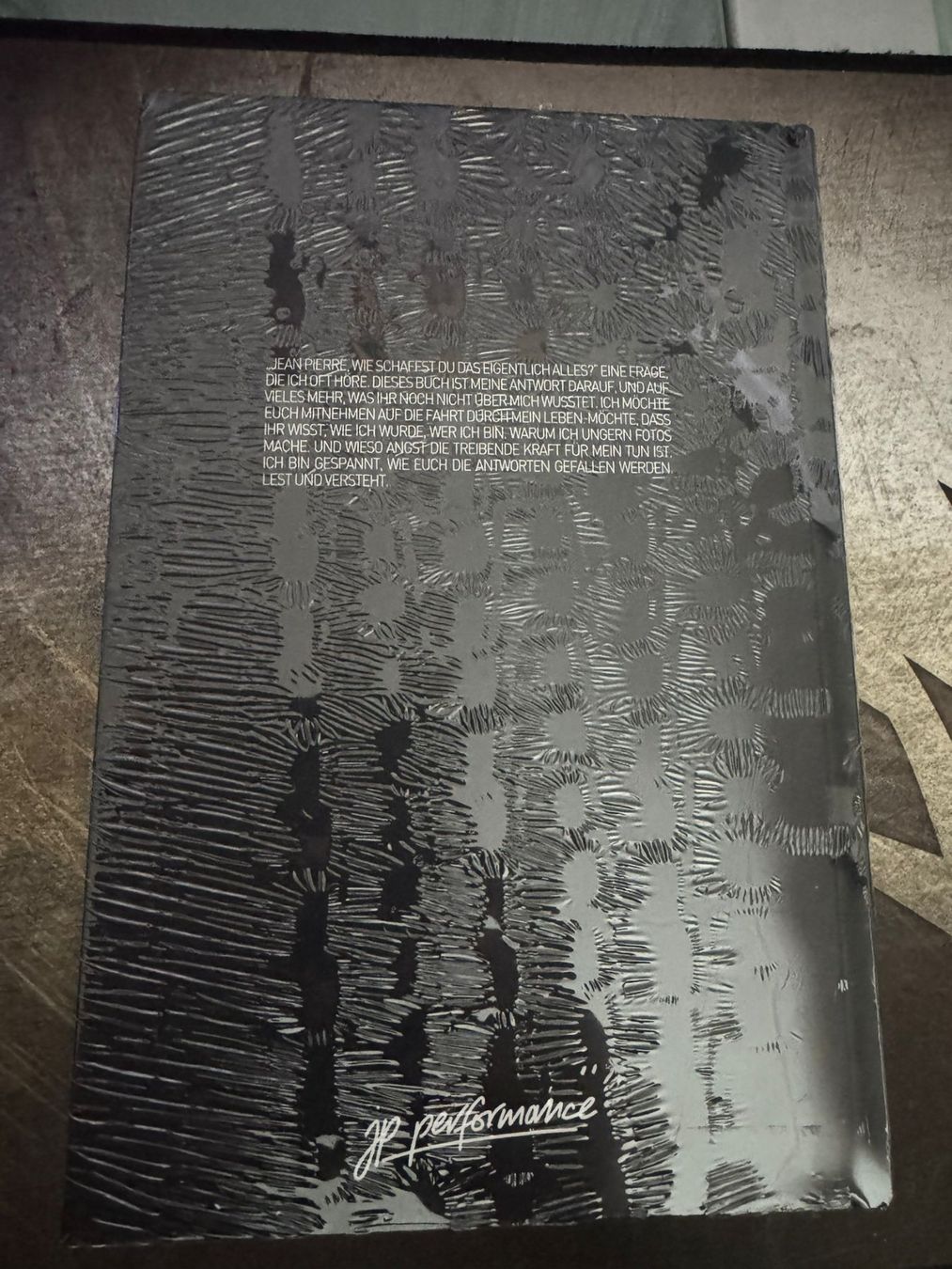 Libri: ANGSTGETRIEBEN – JP Performance | Buch OVP eingeschweisst – Nuovo e nell'imballaggio originale da Widnau venduto da Bodison 1