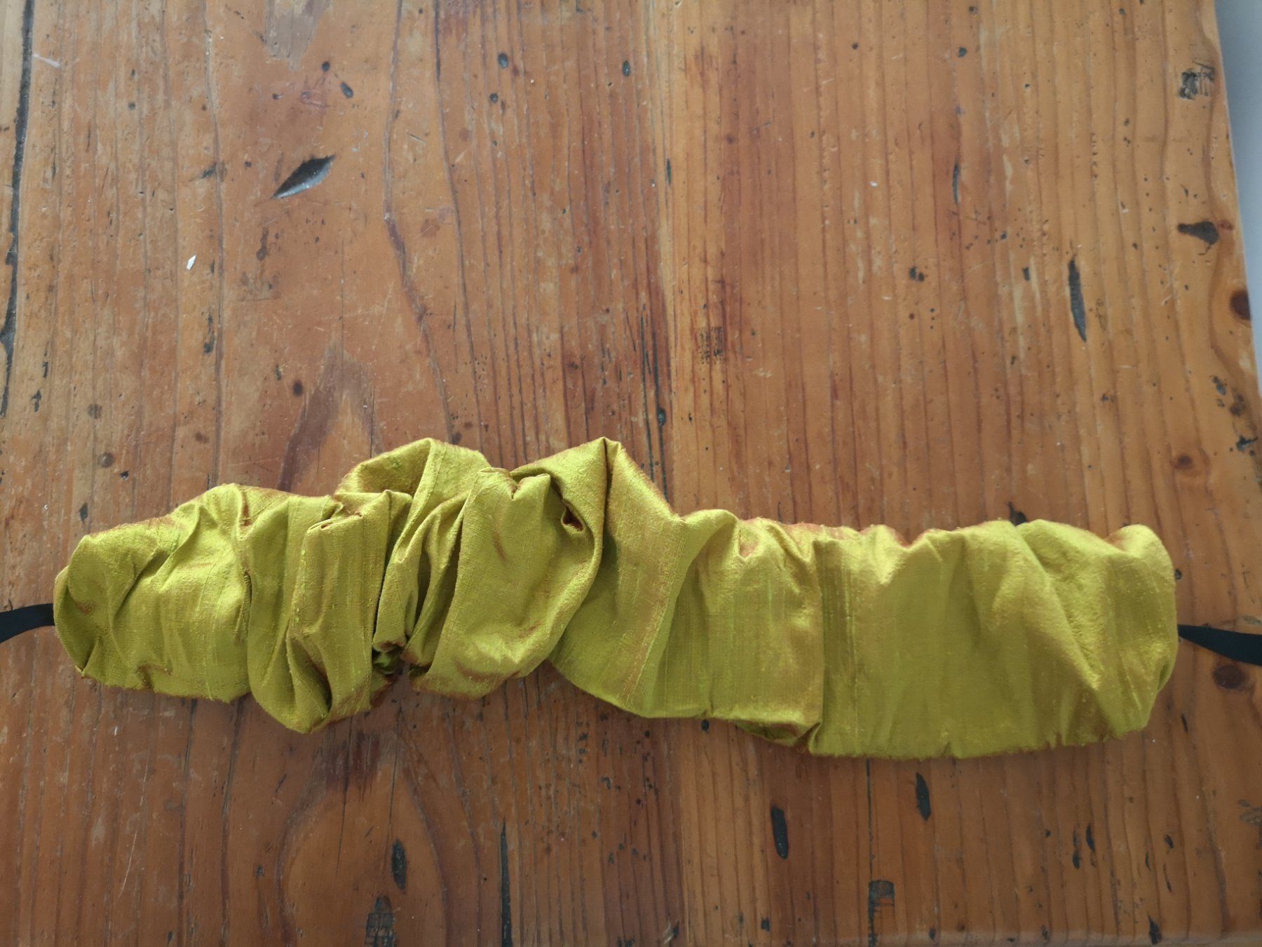 Foulard & Sciarpe: Halstuch aus Seide handgewebt – Usato da Bern venduto da hrodriguez