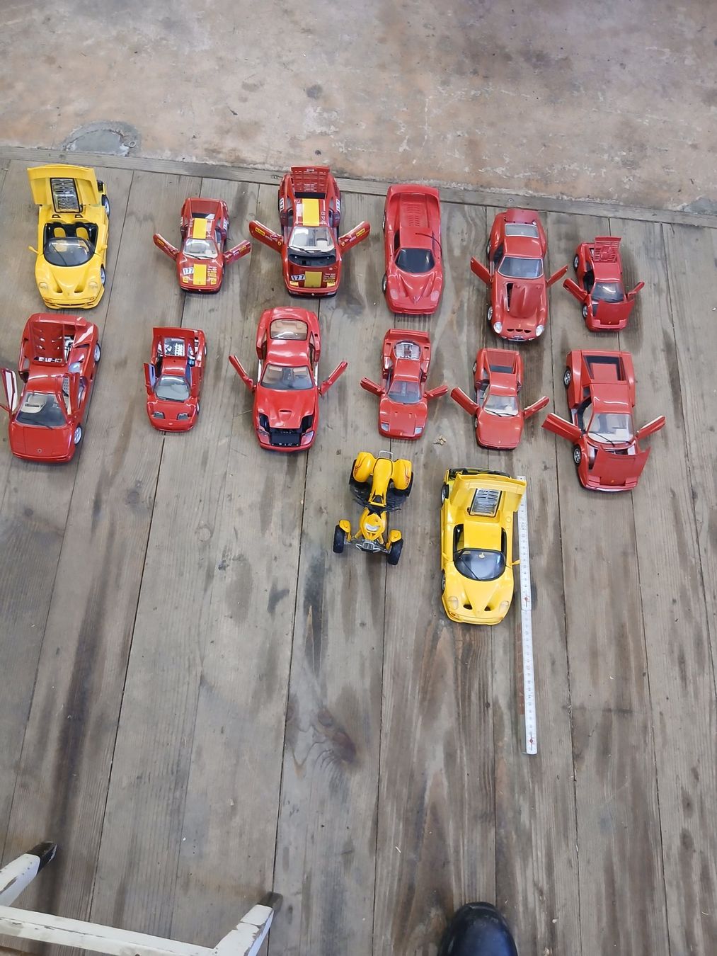 Ferrari Modellautos: Ferraris – Gebraucht aus Hittnau von hamaz