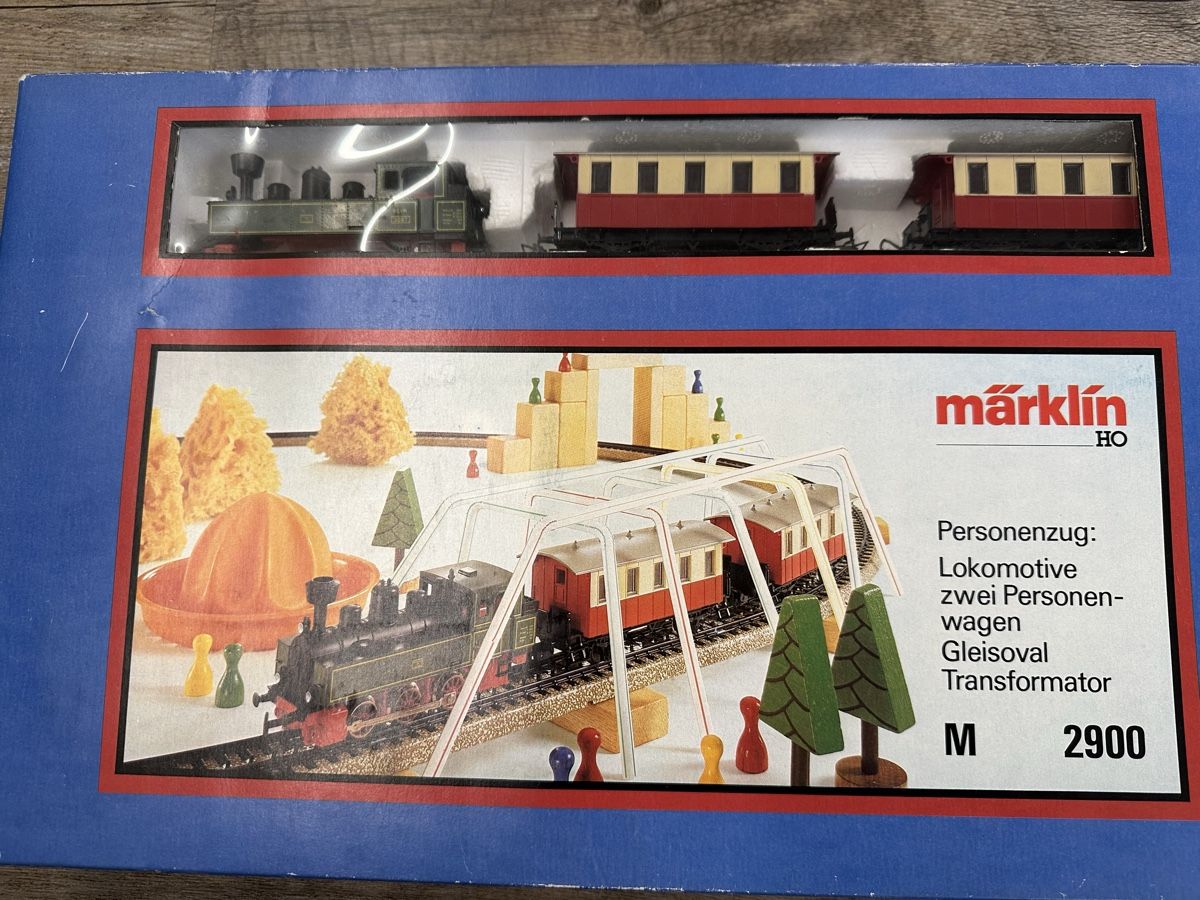 Märklin Modelleisenbahnen: Märklin 2900 Startpackung K.L.V.M. Personenzug – Gebraucht aus Lupsingen von New-Haven 2