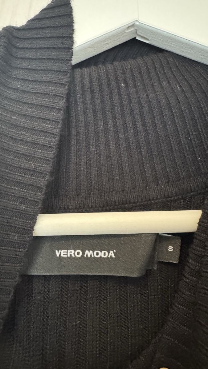 Vero Moda Kleider: Vero Moda Strickkleid – Gebraucht aus Jens von Nougat2001 1