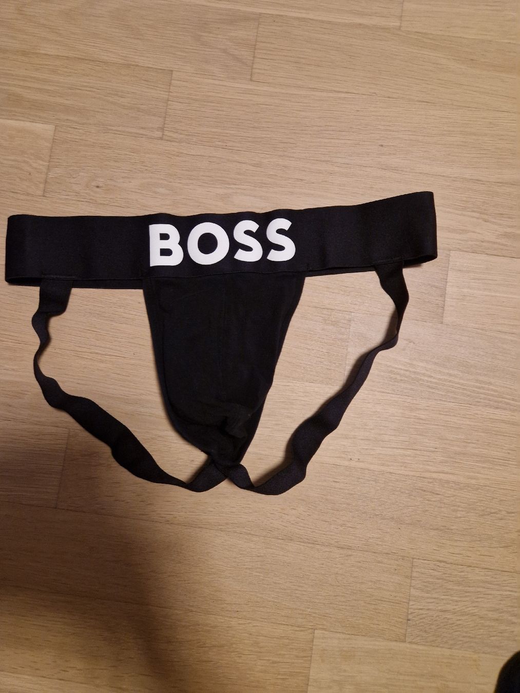 Hugo Boss Sous-vêtements: Jockstrap schwarz, BOSS Grösse L – D'occasion à Aesch BL par Basilisk27