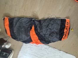 Kite Paraflex Trainer 1.5m avec barre et sac orange/noir