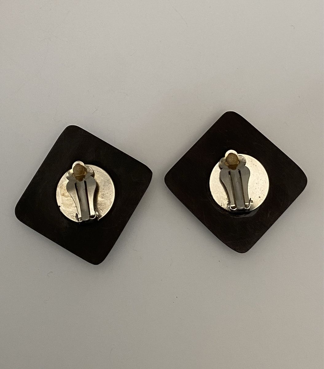 Ohrringe & -stecker: Ohrclips Ohrringe Holz Quadrat – Gebraucht aus Fislisbach von KolibriSecondhand 2
