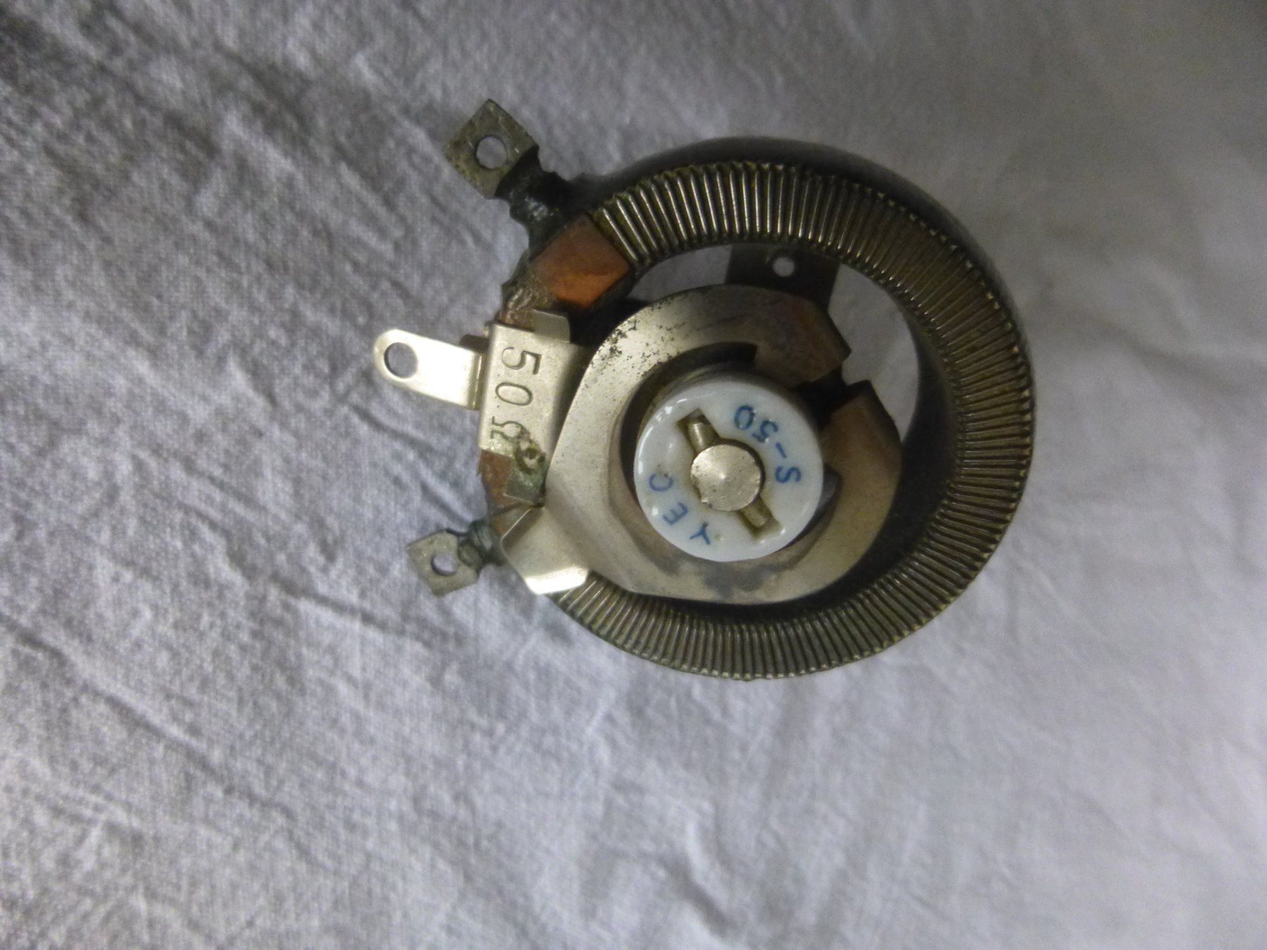 Componenti elettronici: Potentiometer, Draht Drehwiderstand 50 Ohm – Usato da Hefenhofen venduto da Hakug 6