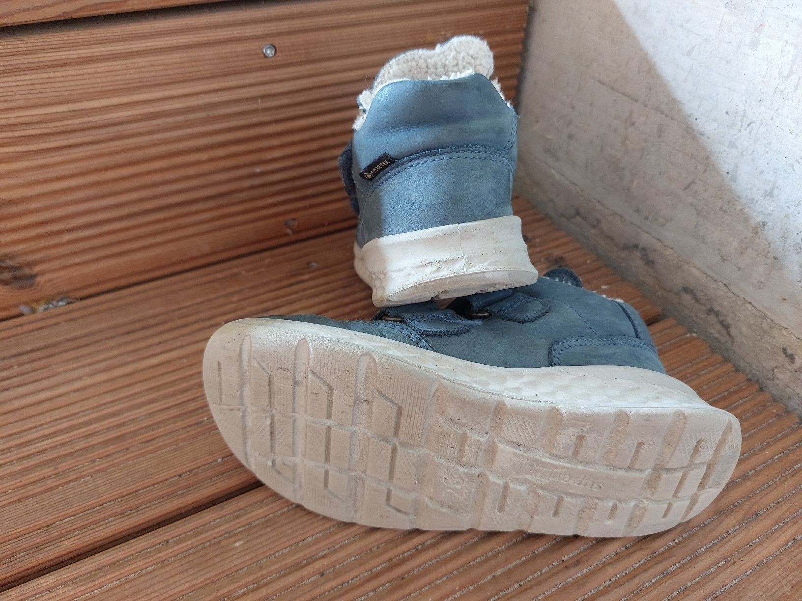 Superfit Scarpe da uomo: Kinderschuhe Gore-Tex, Gr. 26 – Usato da Auw venduto da pet_fc8x 2